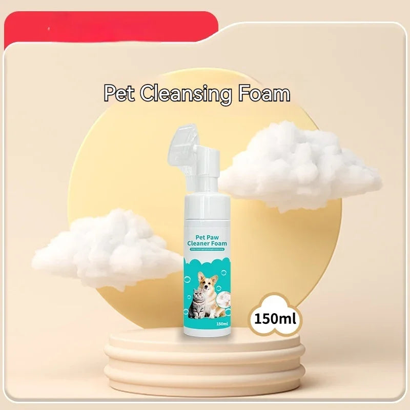 Pet Paw Cleaner Foam 150ml for dogs and cats, gentle cleansing spray with foam dispenser